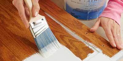 How to Seal the Wood before Painting 