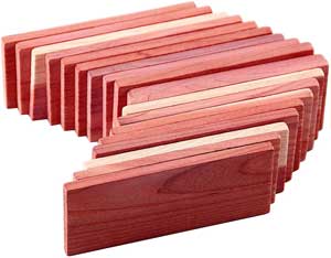 measure and cut cedar wood